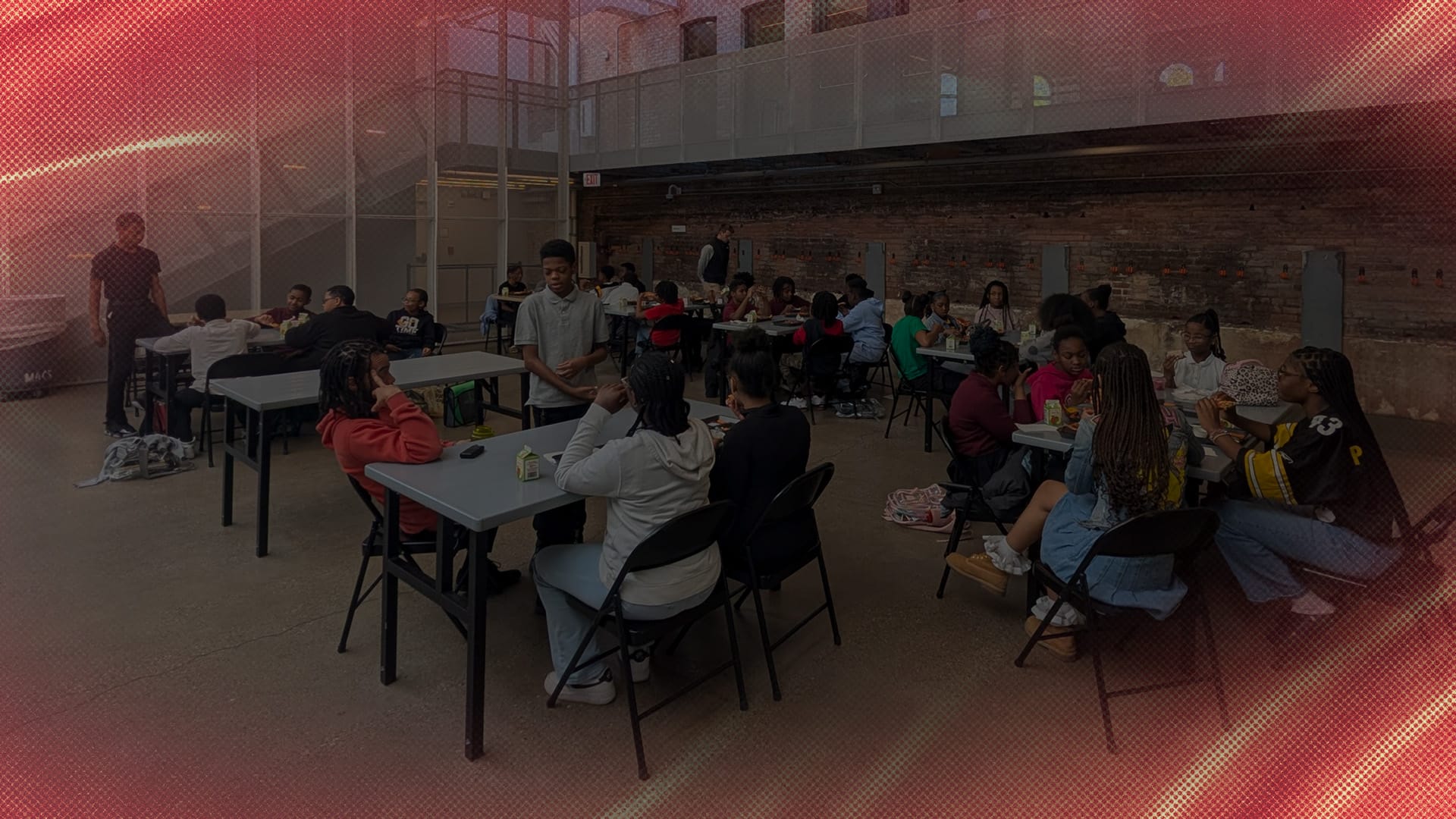 MACS Middle School students eating lunch.